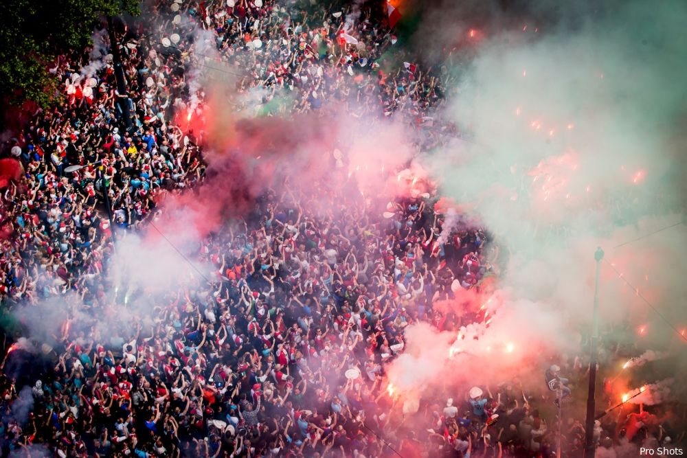 Huldiging Feyenoord volgend seizoen niet op Coolsingel
