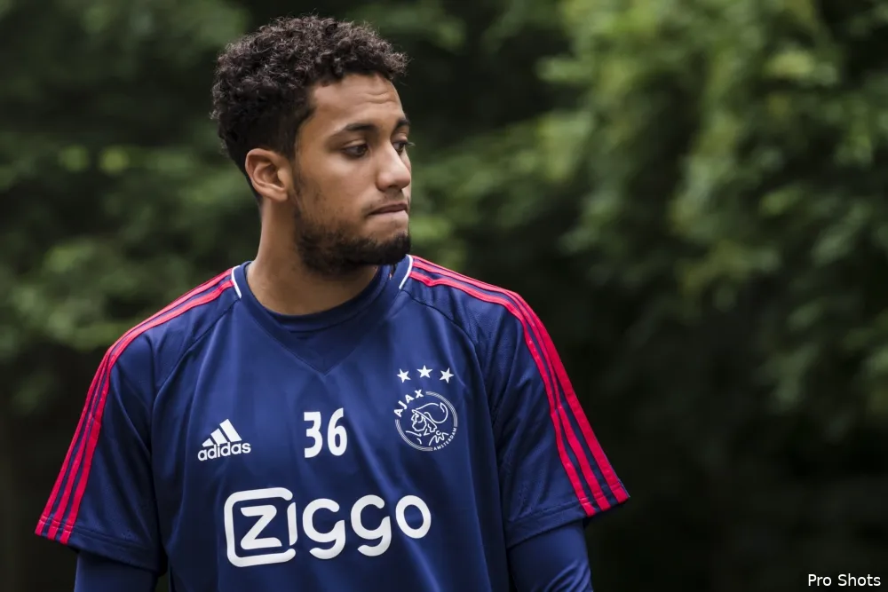 Riedewald niet naar Feyenoord: ''Nee, gek''
