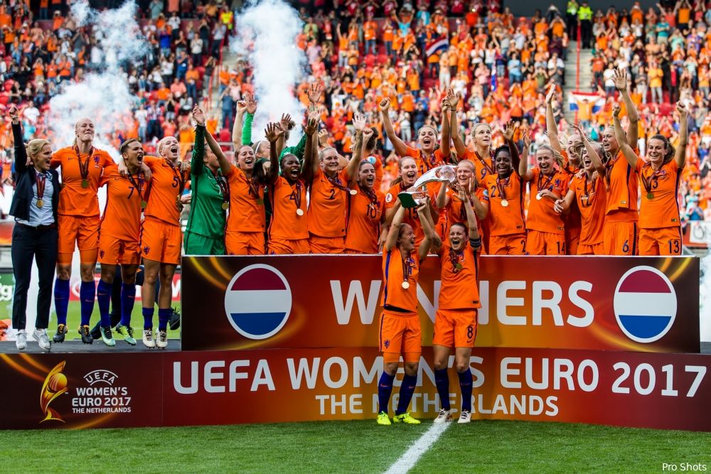 ''Fantastisch voor vrouwenvoetbal als Feyenoord gaat meedoen''