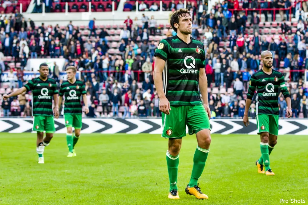 Feyenoord met tien man onderuit in Eindhoven