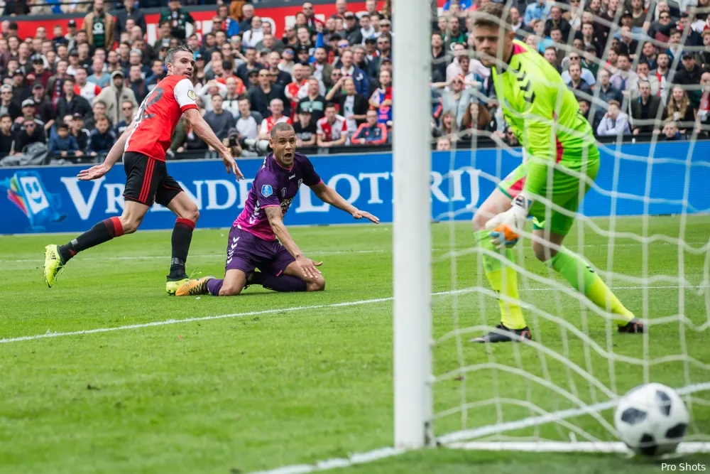 'Gio' over Van Persie: ''Een uitstekend doelpunt''