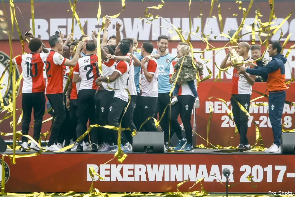 Duizenden Feyenoord-supporters bij huldiging bekerwinnaar