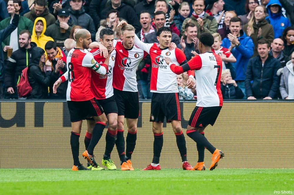 Feyenoord met 23 spelers naar Istanbul
