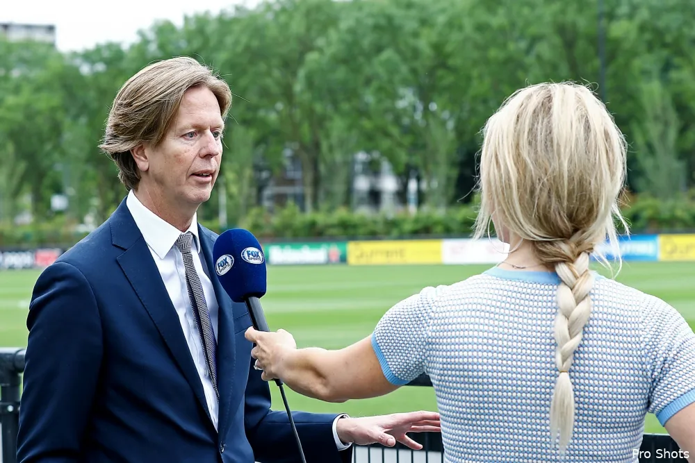 De Jong: ''We zijn ver met een trainer''
