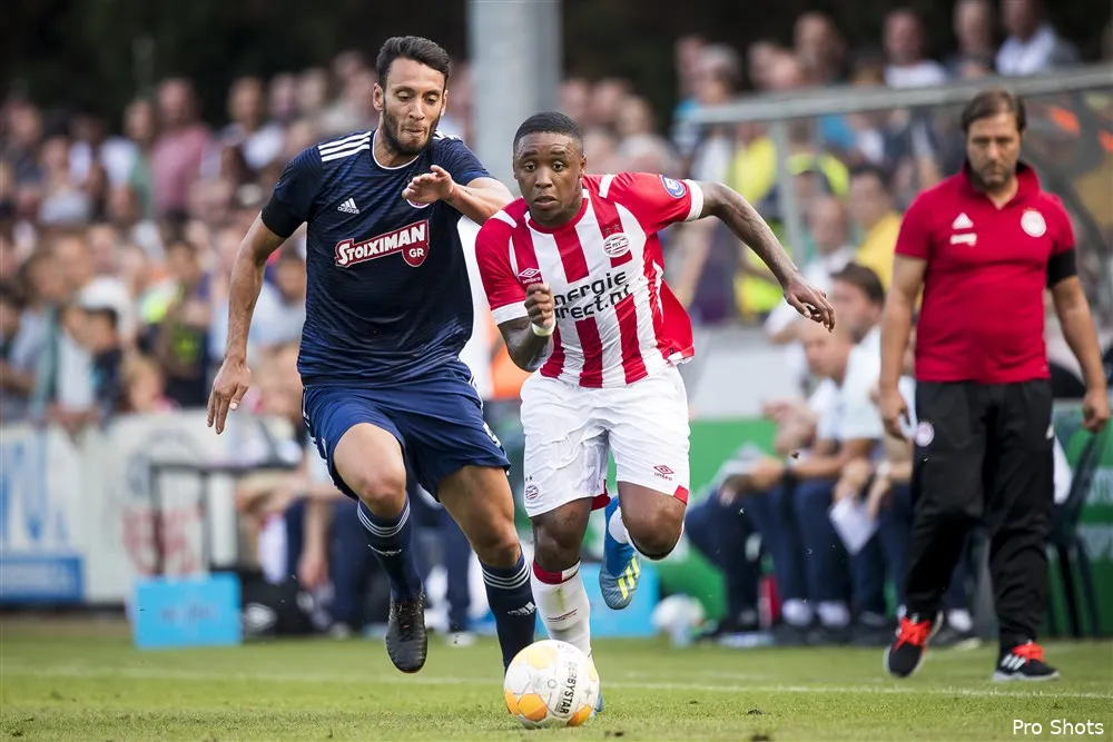 'Feyenoord pakt door en aast ook op verdediger Miranda'