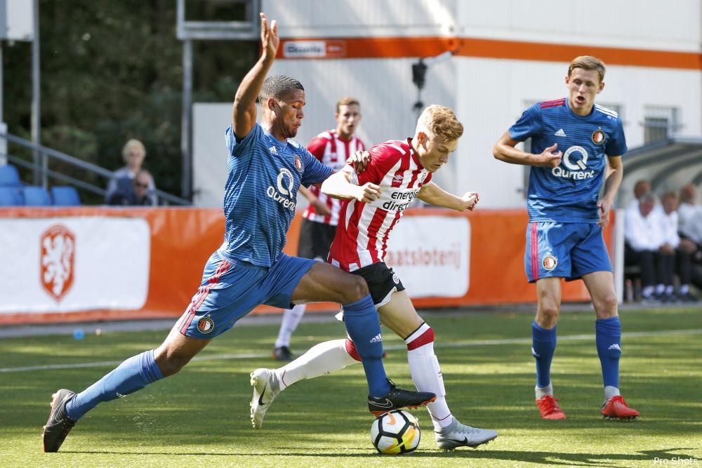 'Lewis volgend seizoen op huurbasis naar FC Dordrecht'