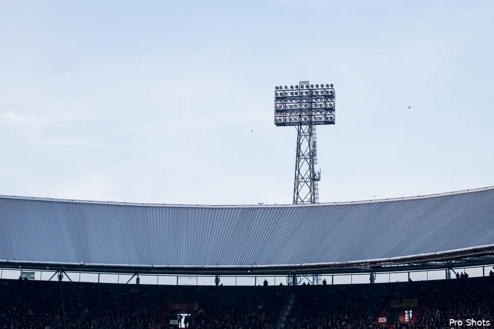 Eredivisie stil tot 1 juni, ook zonder publiek