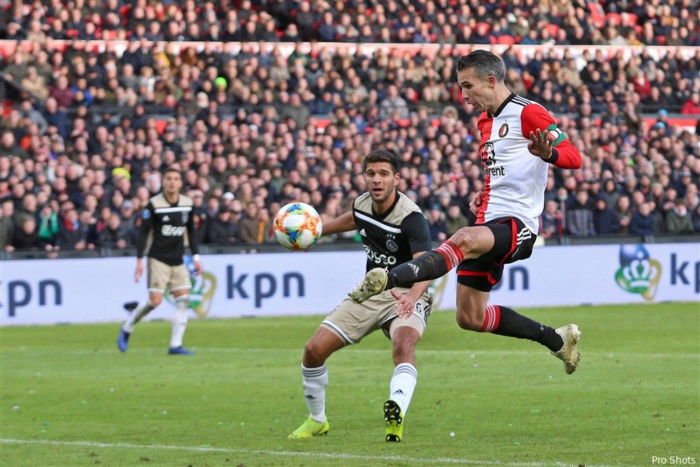 ''Verplaats dan de bekerwedstrijd tegen Feyenoord''