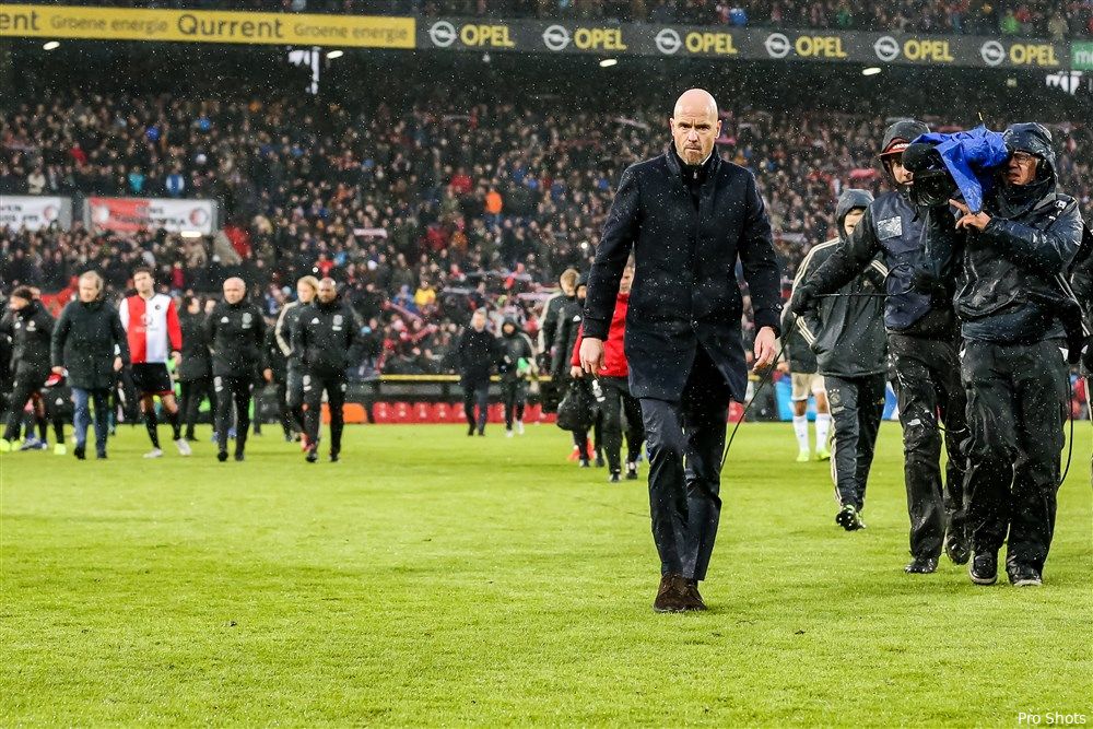 Ten Hag feliciteert Feyenoord: ''We zijn volledig afgetroefd''