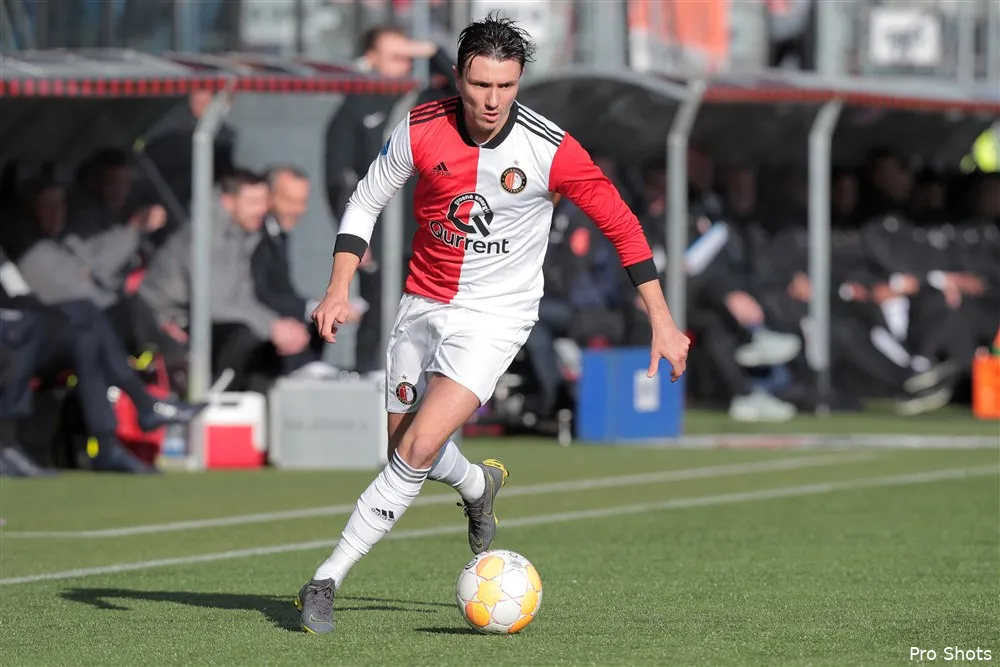 Berghuis over vergelijking Ajax-thuis: ''Wel heel makkelijk''