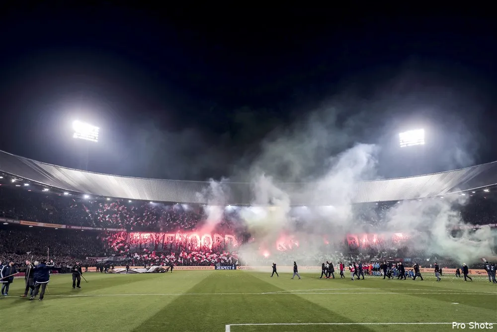 Van Hanegem: ''Dit is ver beneden alle peil''