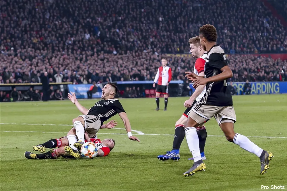 Clasie: ''Hij was overtuigd dat het een corner was''