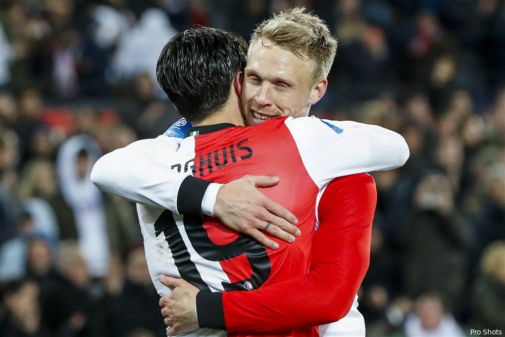 'Feyenoord wil contracten Berghuis en Toornstra verlengen'