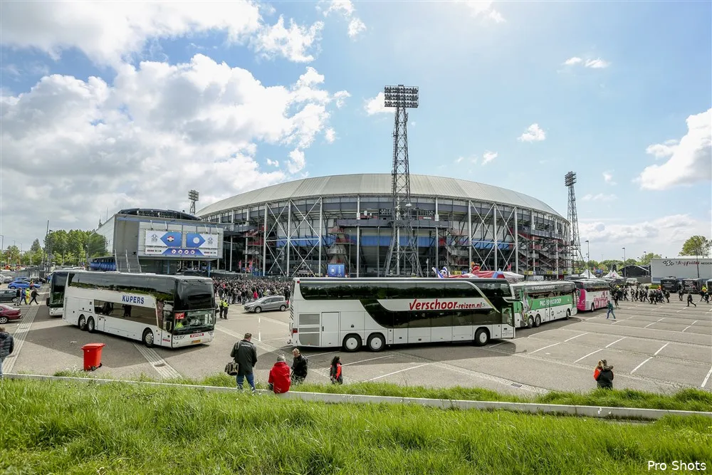 Grote schoonmaak na bekerfinale in De Kuip begonnen