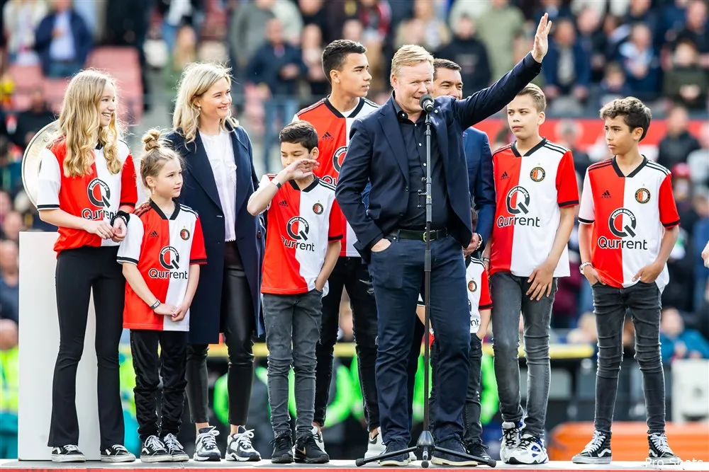 'Ronald Koeman maakt overstap naar FC Barcelona'