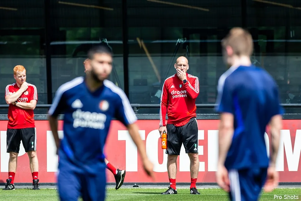 Stam wil dominant en attractief voetbal spelen