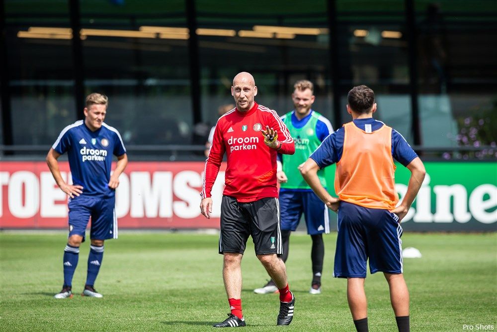 Jaap Stam meldt zich bij Feyenoord voor eerste werkdag