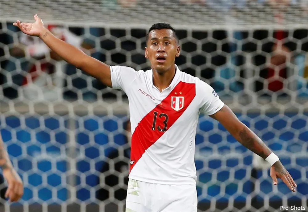 ‘Gesprek met Tapia levert niets op: Peruviaan blijft in De Kuip’