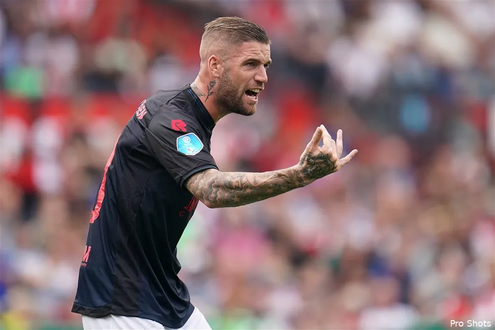 Veldwijk: ''Of Feyenoord moet aankloppen''