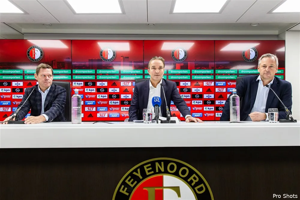 Terugkijken | Persconferentie directieteam in De Kuip