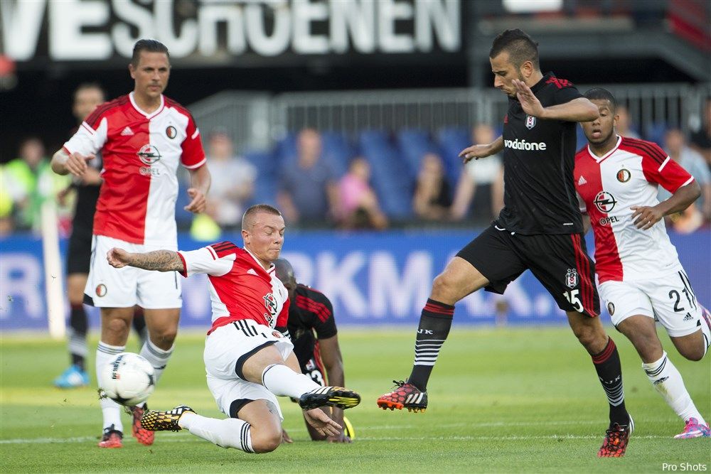'Feyenoord nadert akkoord over huur Özyakup'