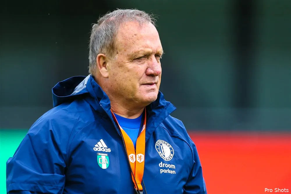 ''Advocaat overdrijft een beetje met spelers die zijn vertrokken''