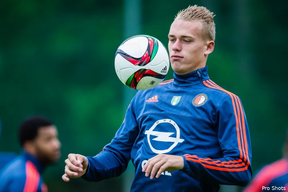 Karsdorp: ''Bij kampioenschap tatoeage van Feyenoord''