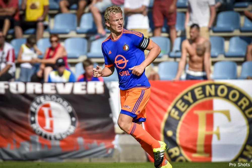 Kuyt ontkent boete: ''In goed overleg shirt weggegeven''