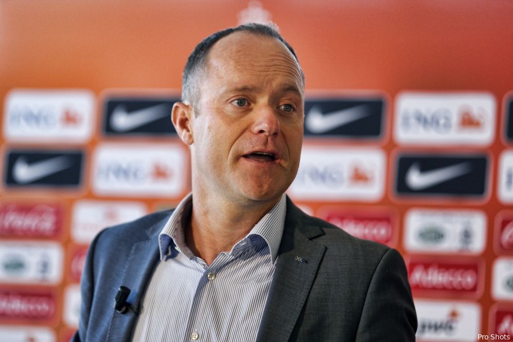 'Van Oostveen vertrekt deze week bij de KNVB'