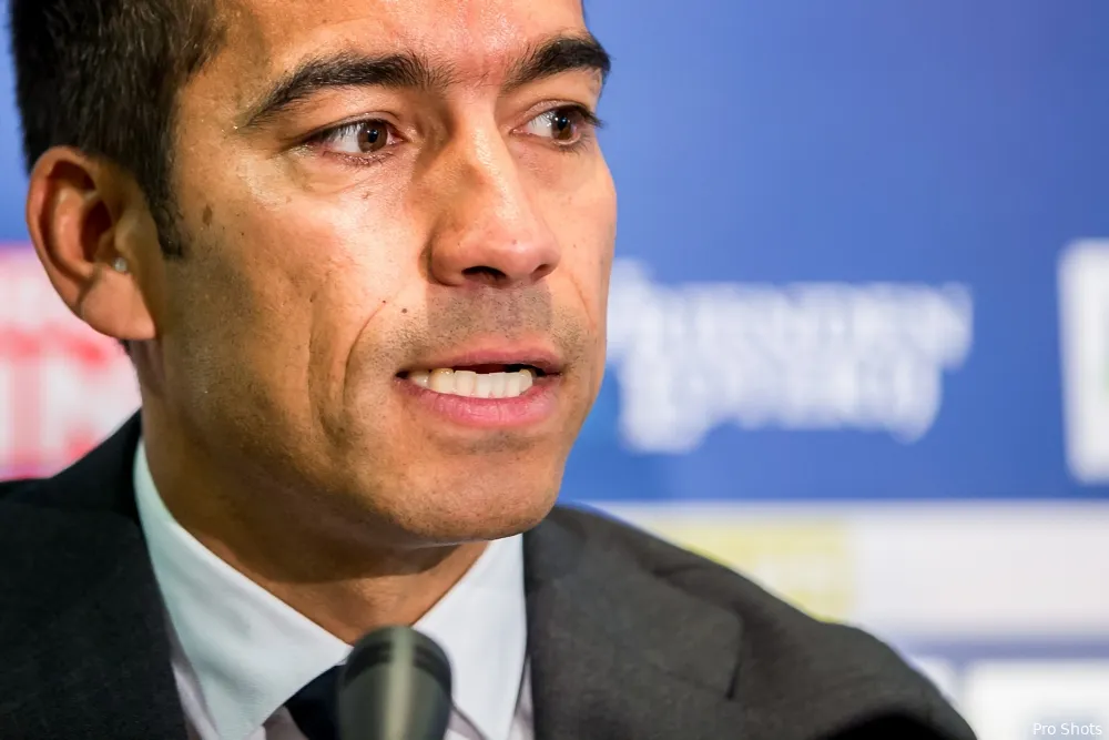 Van Bronckhorst: ''Moeizame wedstrijd''