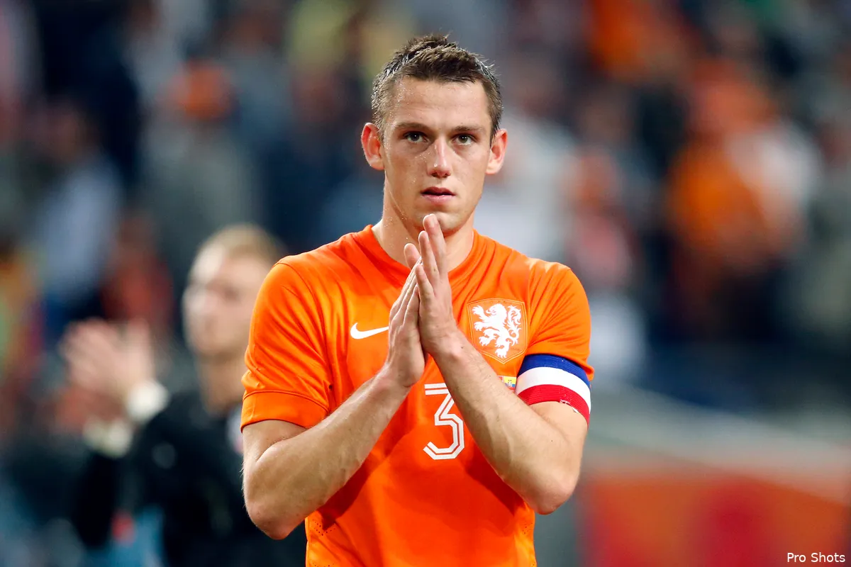 De Vrij was even captain van Oranje: 'Dat maakt me trots'