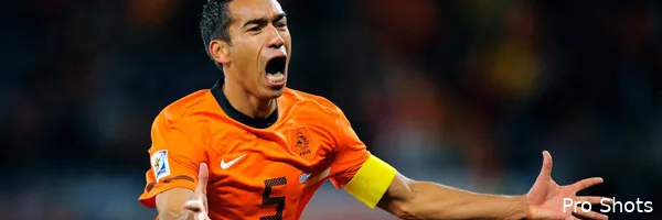 Wereldbeker kroon op werk Van Bronckhorst