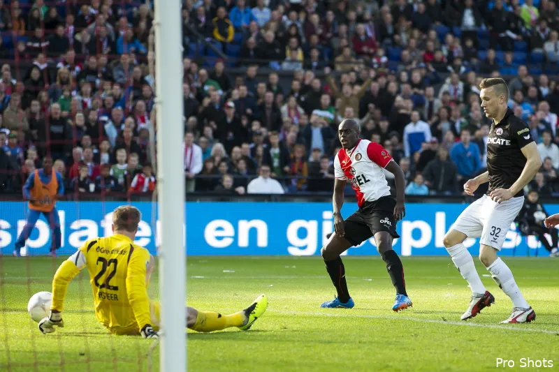 'Bruno Martins Indi weer linksback tegen AZ'