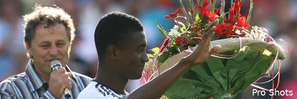 Afrikaanderplein verrijkt met Cruyff Court Salomon Kalou