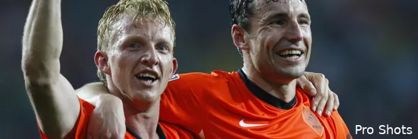 Kuyt aast op record Van der Sar