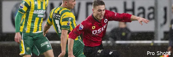 Feyenoord licht optie in contract Bart Schenkeveld