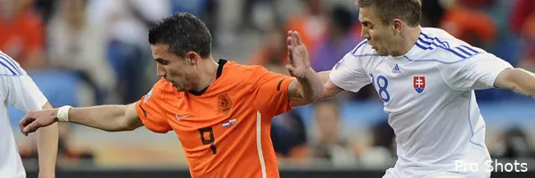Van Persie tegen Van Marwijk: 'Je moet Sneijder wisselen'