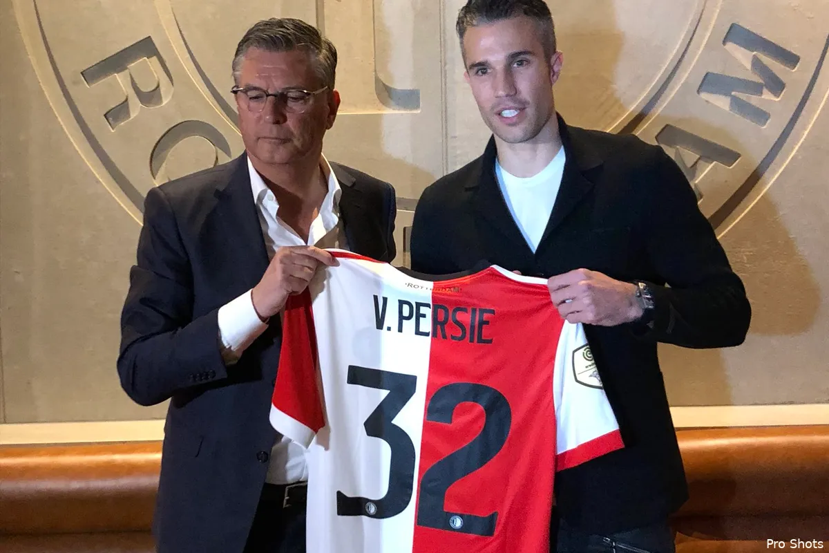 Van Persie krijgt rugnummer 32