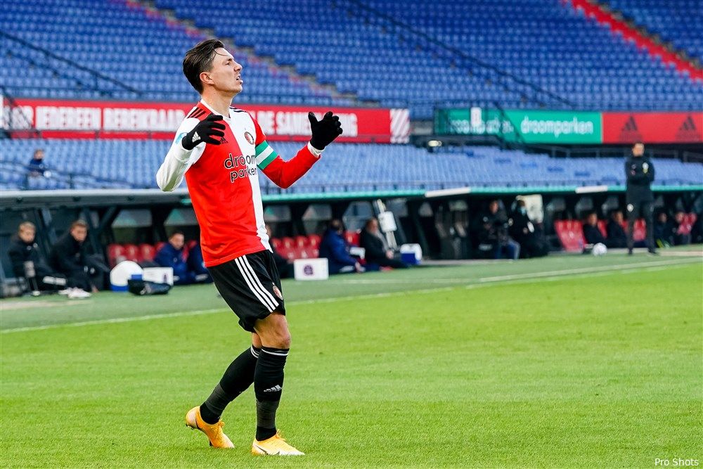 Eredivisie: Feyenoord zakt naar vierde plek