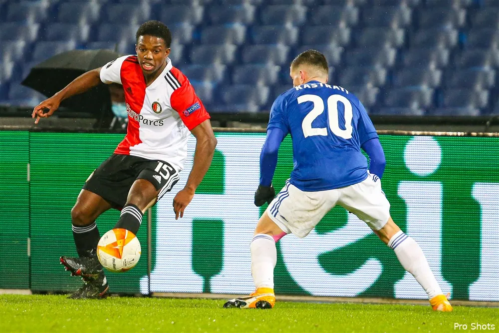 Malacia ook zondag inzetbaar: ''Blij dat ik er weer sta''