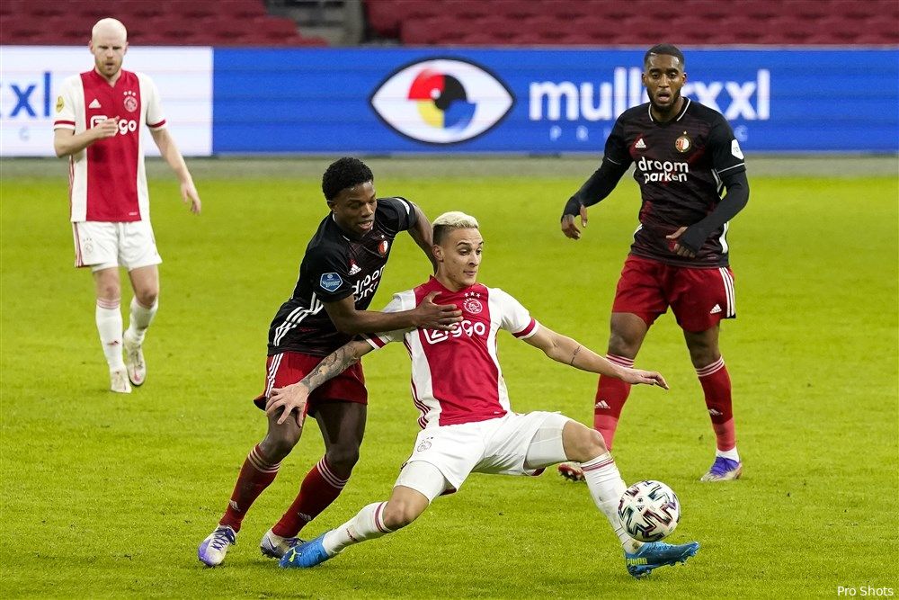 Krabbendam: ''Alles wordt maar gerelateerd aan Ajax''