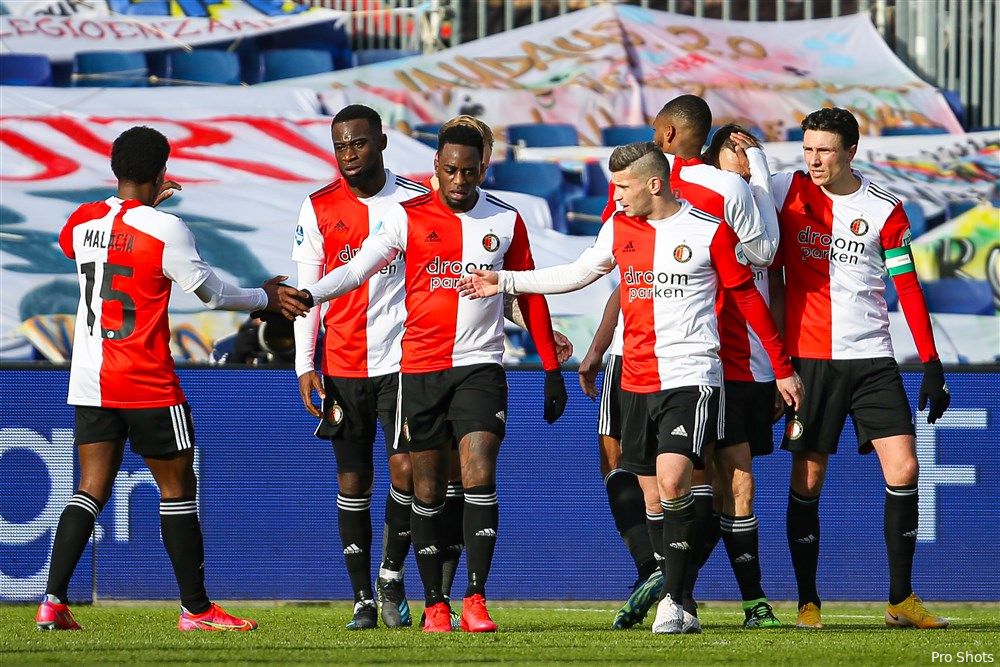 Eredivisie: Feyenoord loopt in op PSV en Vitesse