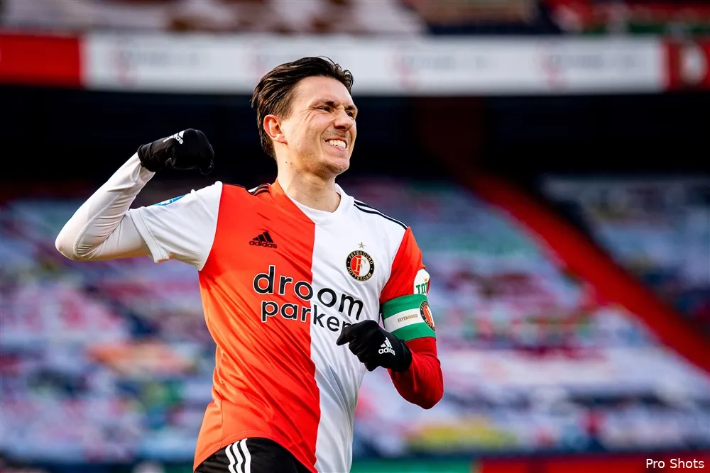 Berghuis: ''Tweede helft zag je iedereen met plezier spelen''