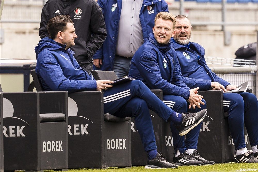 Kuyt: ''Wie gaat echt de keuzes maken bij Feyenoord?''