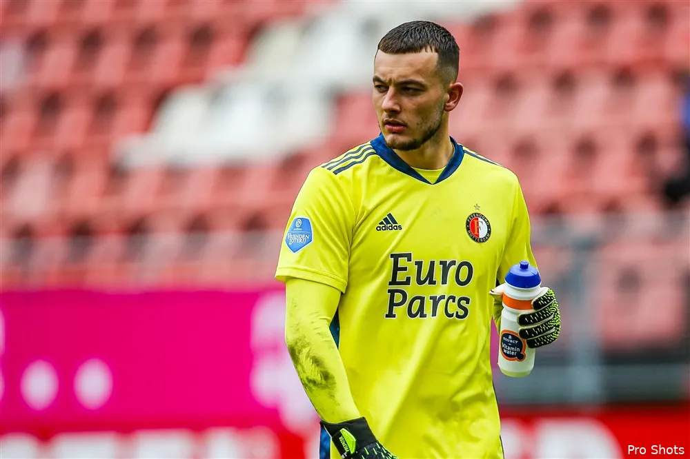 Bijlow verdedigt Advocaat: ''We moeten het zelf doen''