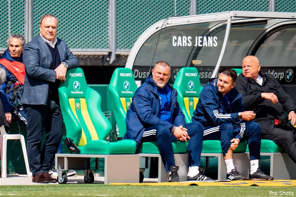 ''Trainer en spelers zijn nog twee of drie weken tot elkaar veroordeeld''