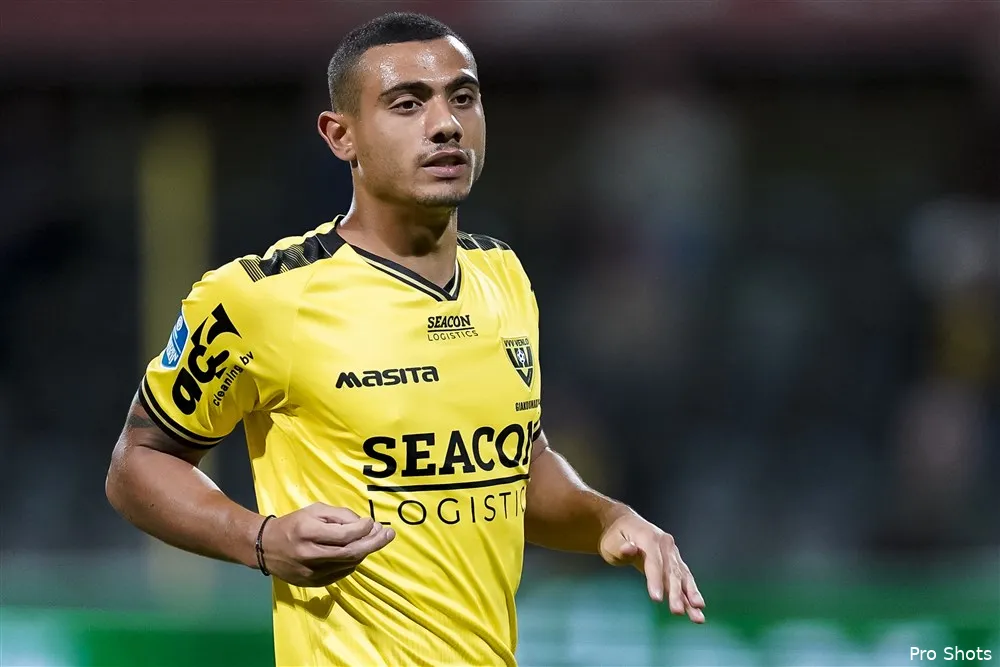 De Boer: ''Ik wil Giakoumakis wel bij Feyenoord zien''