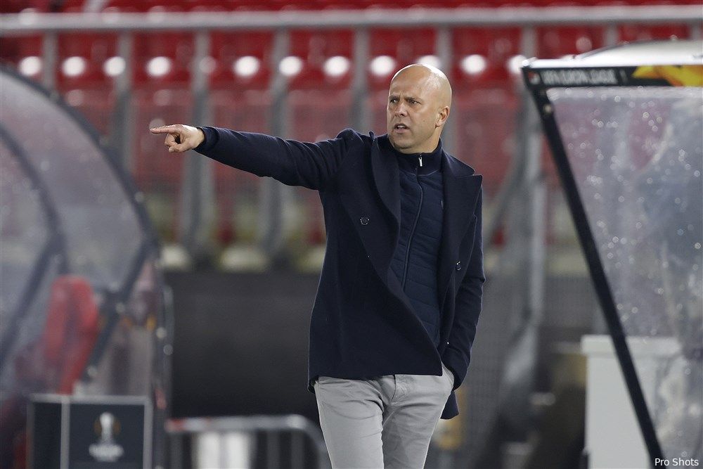 Arne Slot volgend seizoen officieel nieuwe hoofdtrainer