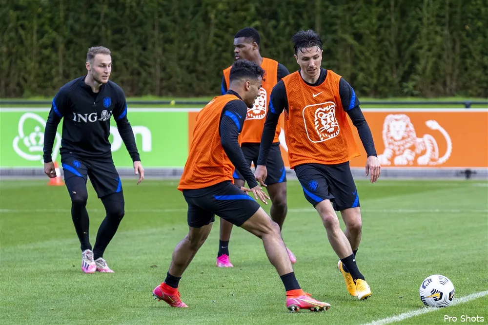 Berghuis krijgt rugnummer 7 bij Oranje