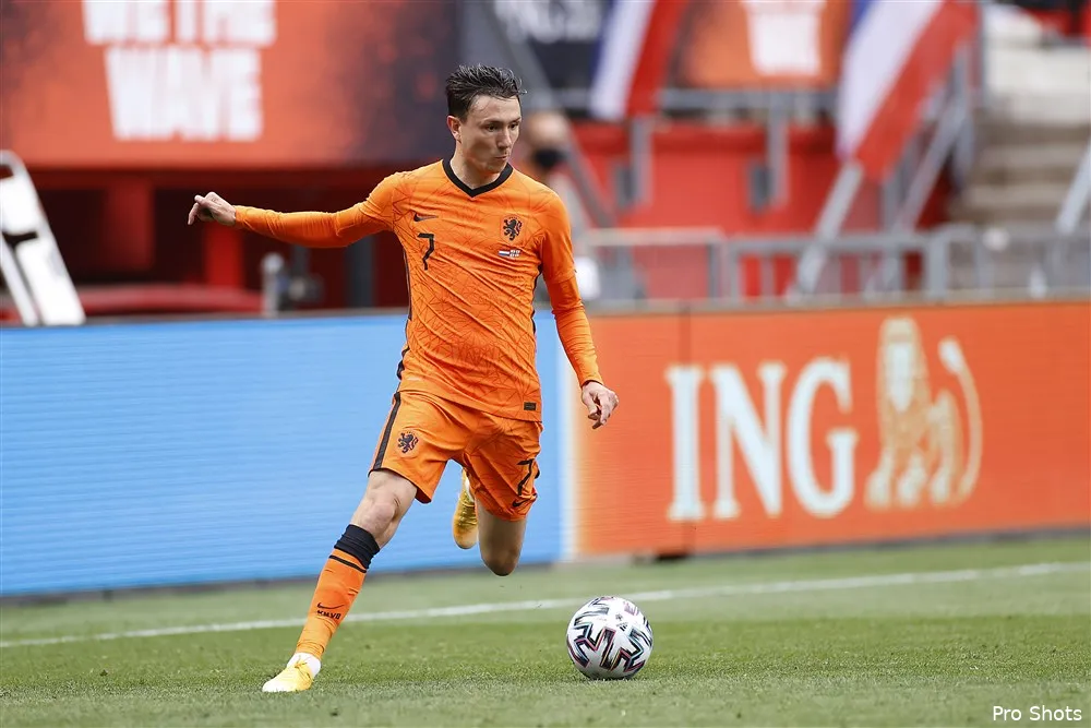 Berghuis hoort gewoon te spelen in Oranje